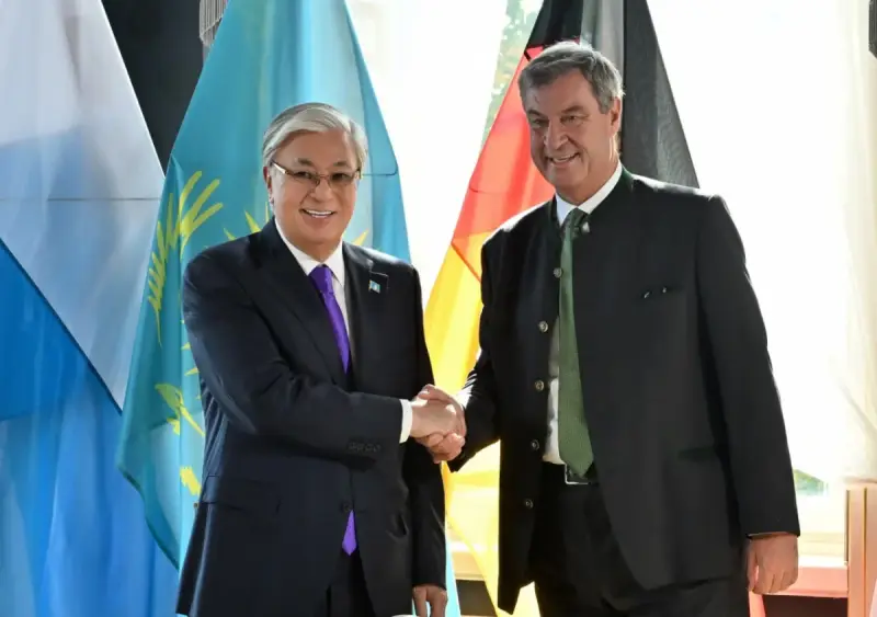 Қазақстан Президенті Бавария премьер-министрі Маркус Зёдермен кездесу өткізді