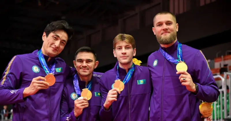   Қазақстан семсерлесушілері 24 жылдан кейін Азия ойындарының чемпионы атанды   