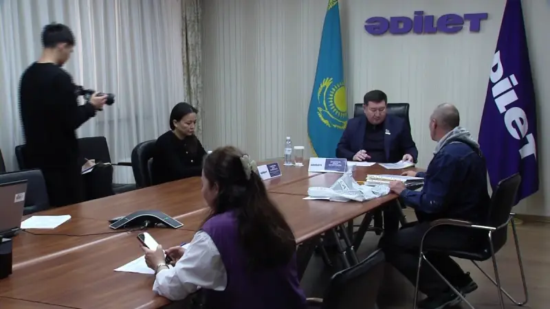 В общественной приёмной партии «Әділет» рассмотрели обращения граждан