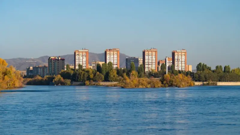В Усть-Каменогорске началось строительство нового моста через Иртыш: каким он будет