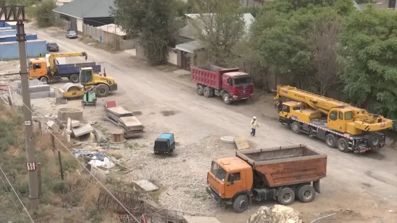 Шымкентте теміржолдың үстінен салынған жаңа автокөлік өткелі техникалық тұрғыда ашылды