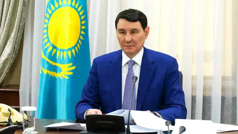 Экс-министр финансов Жамаубаев возглавил совет директоров фонда, который спасает банки