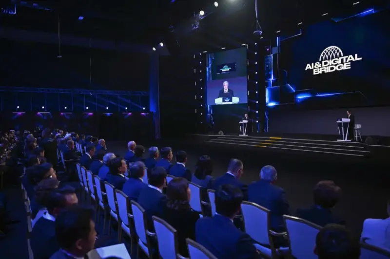 Президент: Жасанды интеллект адамзатқа пайда да, зиян да әкелуі мүмкін