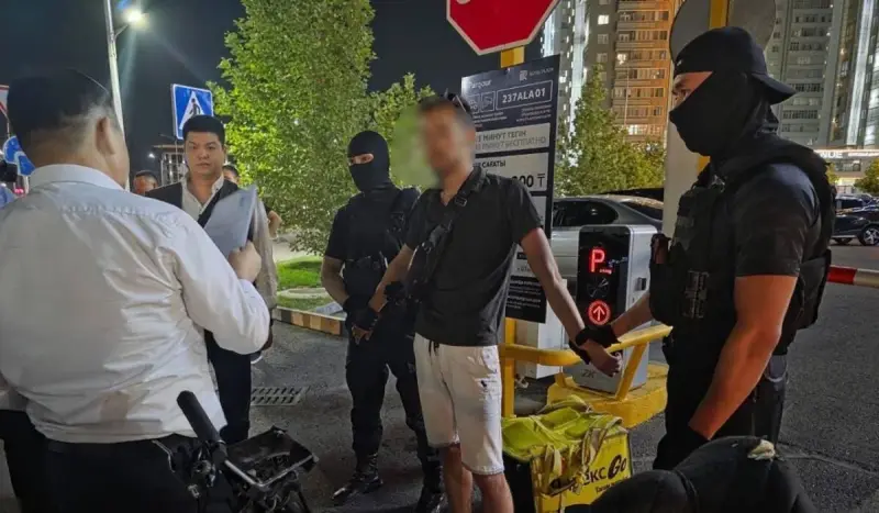 Выдавал себя за подростка: в Шымкенте задержали мужчину, просившего у ребенка интимные фото