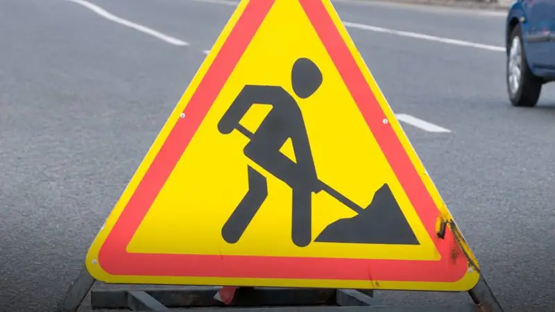 В Алматы временно ограничат движение на четырех участках дорог