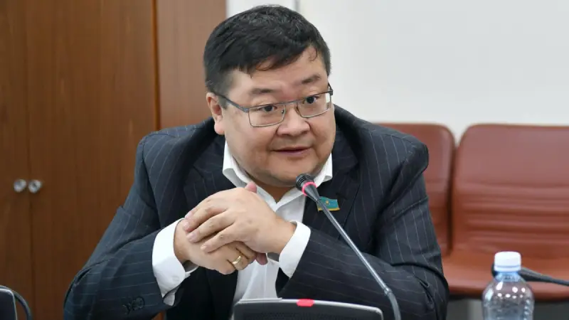 Айдос Сарым: Әскердегі кемшіліктерден сабақ алу маңызды 