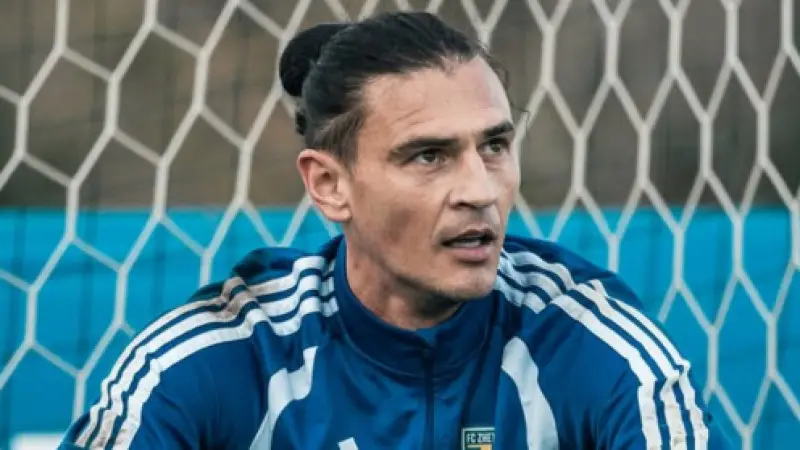 «Жеңіске халықаралық тәжірибе әсер етті». Сикач Қазақстан — Молдова матчын талдады