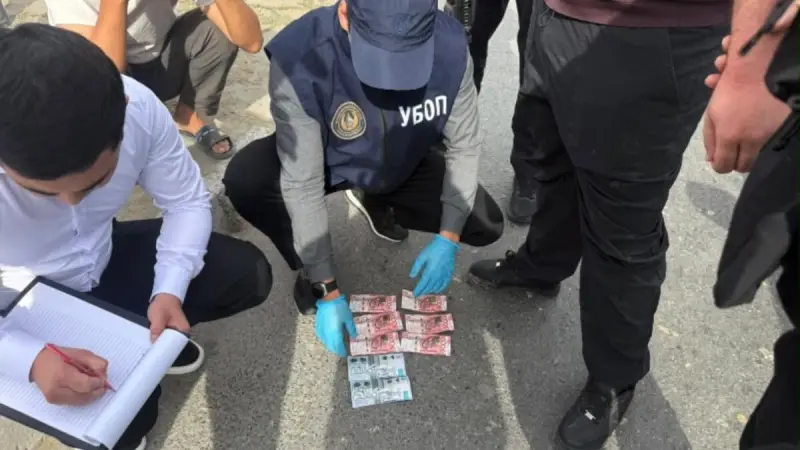 300 тысяч тенге за молчание: в Актау задержали подозреваемого в вымогательстве