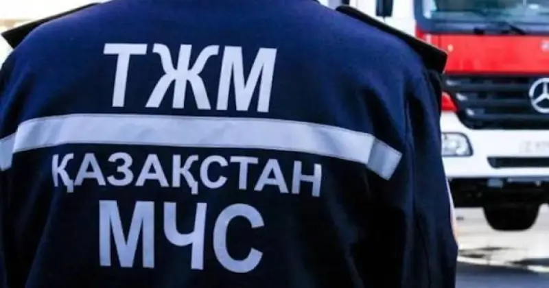  Қонаевта құтқарушылар пәтерде жалғыз қалған баланы құтқарды 