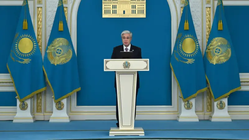 Тоқаев ұстаздарға үндеу жасап, білім саласындағы басты міндетті атады