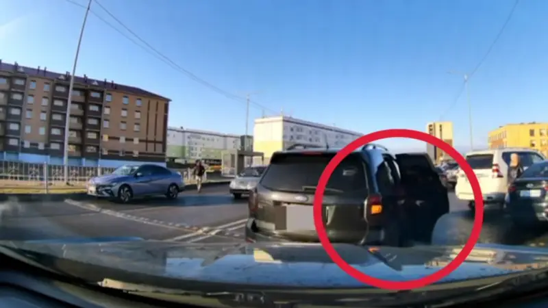 Көкшетауда мектеп маңында бала көліктен құлап, жүргізуші жауапқа тартылды