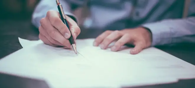 В Казахстане обновили порядок учета граждан за рубежом