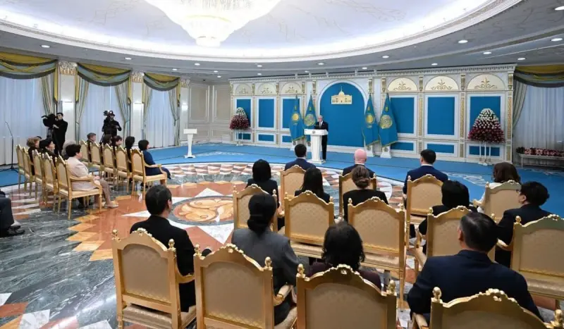 Токаев призвал укреплять культуру чтения
