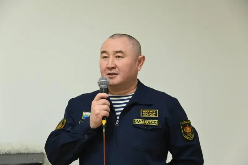 Экс-главком ВМС Казахстана арестован за гибель 14 военнослужащих на Каспии