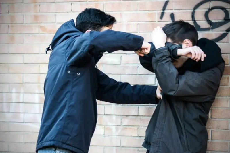 «Несколько раз терял сознание»: массовая драка школьников произошла в Актау