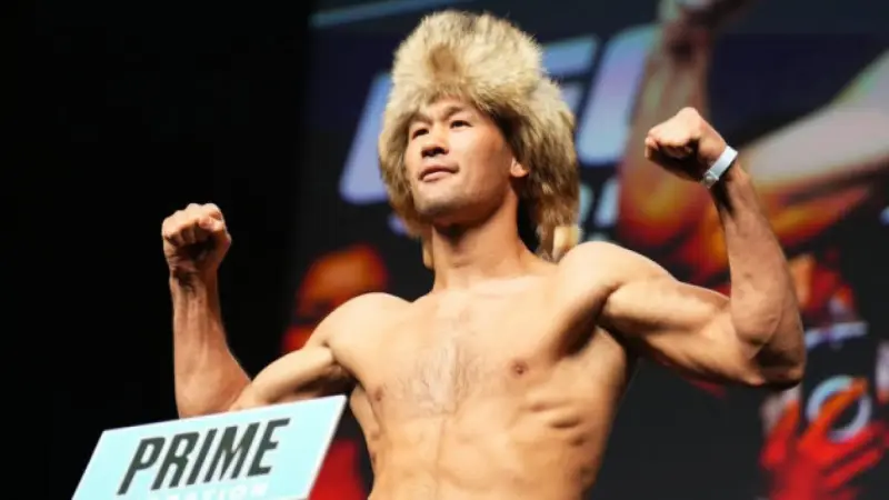 «19-0 vs 19-0»: Шавкат Рахмонов намекнул на громкий бой в UFC