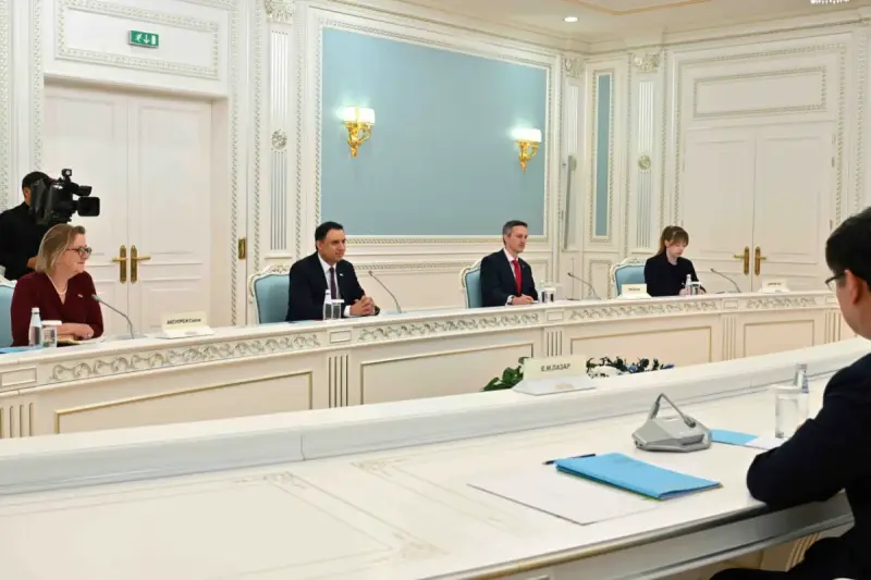 Казахстан и Великобритания расширят сотрудничество в ключевых сферах
