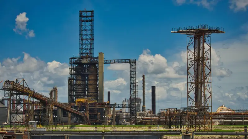 Brent қайтадан 100 доллардан асты