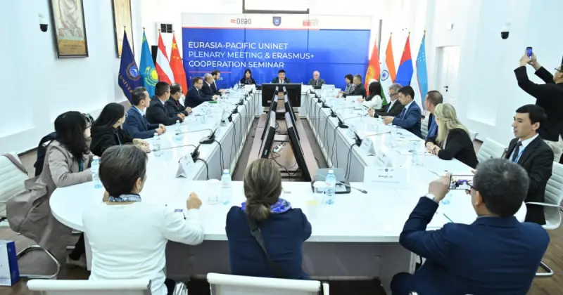  ҚазҰУ-да халықаралық білім беру жобалары аясында EPU және Erasmus+ сарапшылары бас қосты   