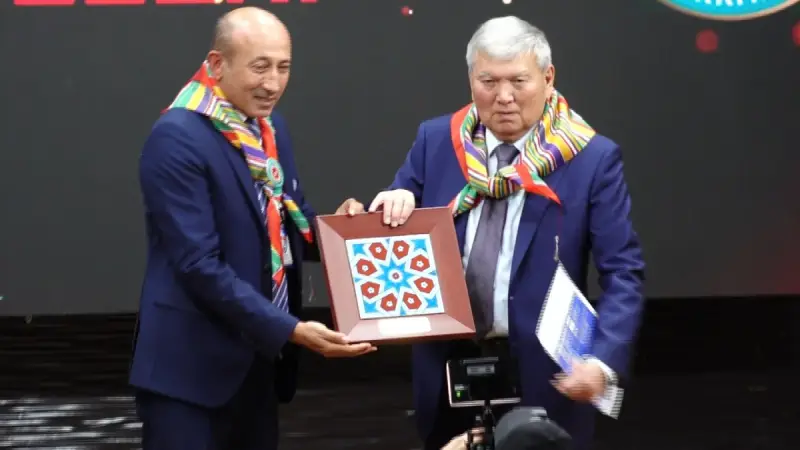 Алматыда ІІІ Халықаралық түркі әлемі ғылыми сыйлықтарын табыстау рәсімі өтті