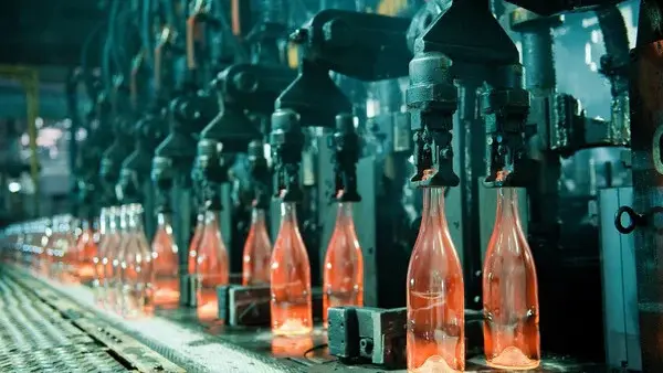 В Актобе построят завод по производству стеклотары за 60 млрд теңге