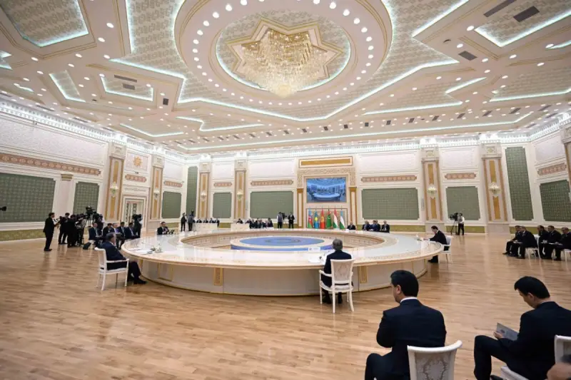 Тоқаев: 2040 жылға қарай Каспий арқылы жүк тасымалы төрт есе артуы мүмкін
