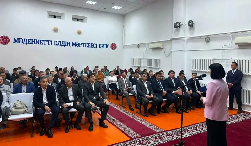 Заңгерлер, әлеуметтік сала, дәрігерлер: «Әділет» партиясы Қызылорда облысында ерекше іс-шара өткізді