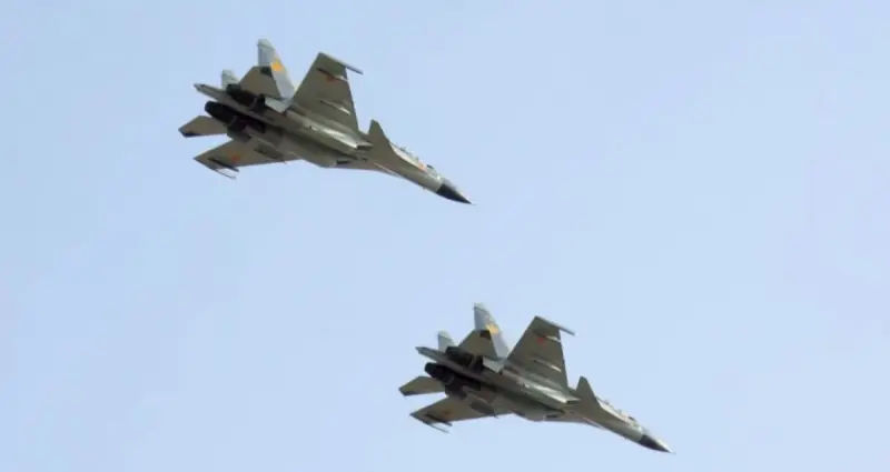 Военные самолеты начнут летать над Астаной - что нужно знать жителям