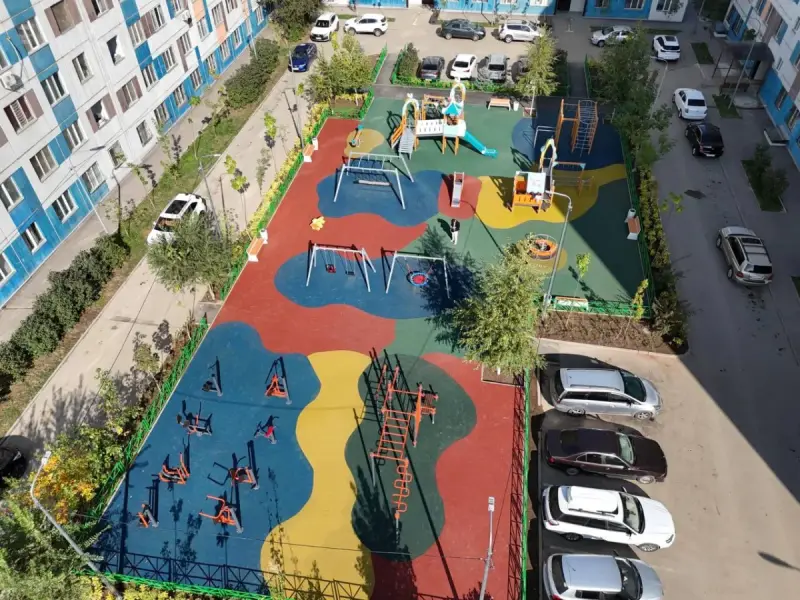 Алматыдағы тұрғын үйлердің ауласы жаңартылды