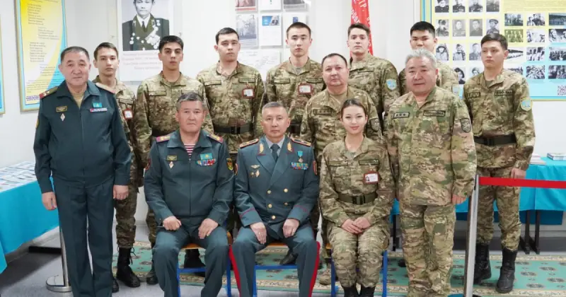   Ұрпақтар эстафетасы: Әскери кафедрада маңызды кездесу өтті   