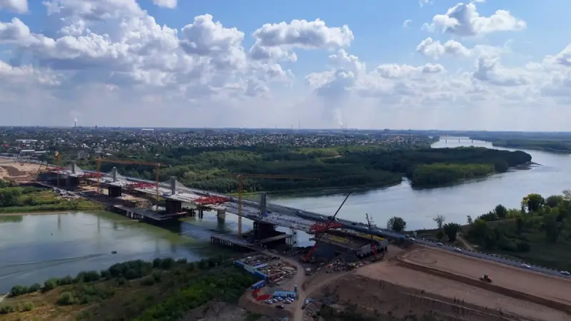 Жаңа көпір, әуежайды жаңғырту және абаттандыру: Павлодар облысы қалай өзгеріп жатыр?