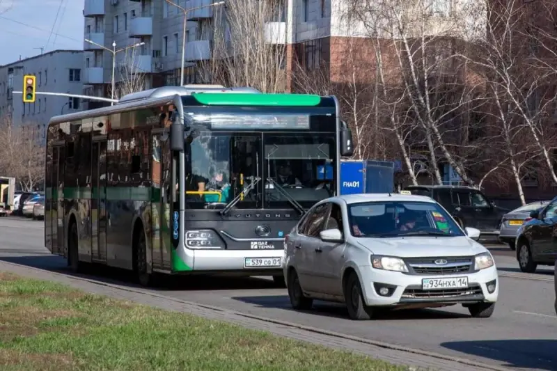 На 16 маршрутах Астаны добавят 32 автобуса: полный список
