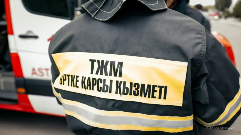 Түркістан облысында мейрамханаға жапсарлас асүйдің шатыры өртенді