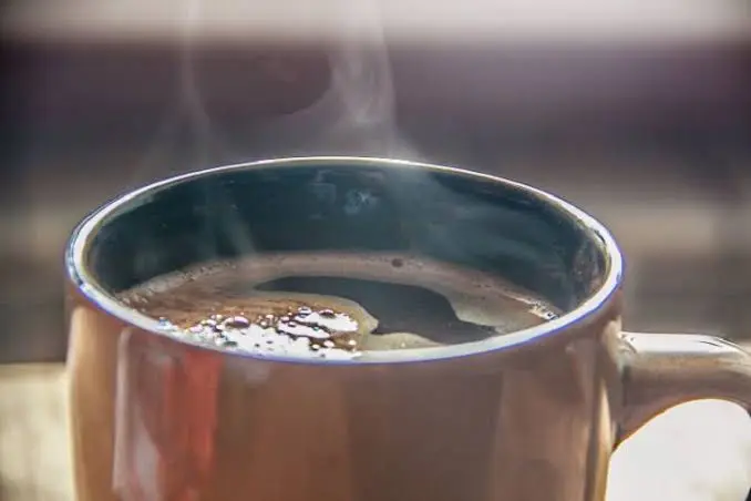 Слишком горячие чай и кофе могут повышать риск рака пищевода