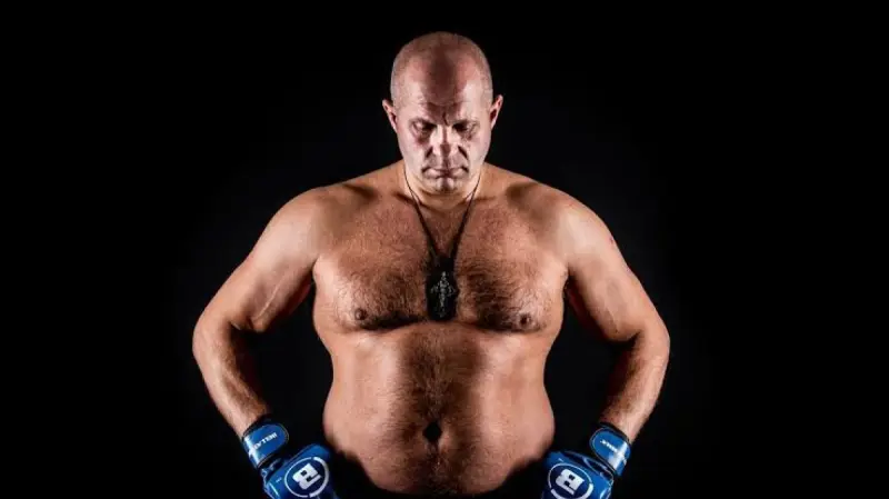 Представители Емельяненко требовали долю в UFC – Джо Роган