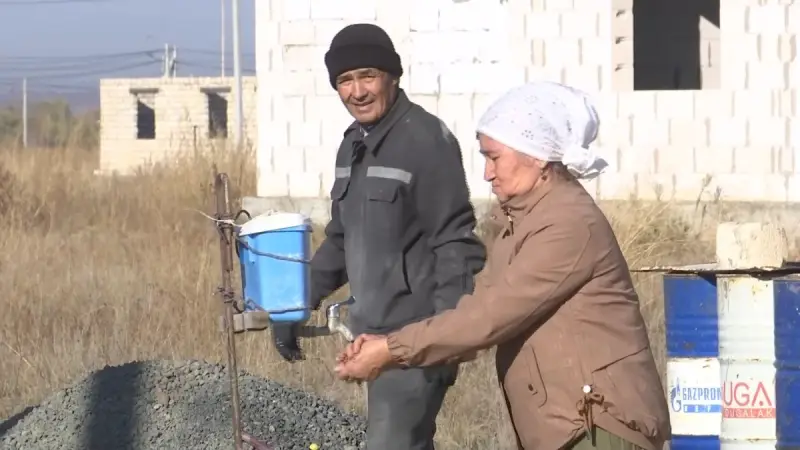 "По ощущениям в XIX веке": жители Актобе больше 10 лет живут без водоснабжения