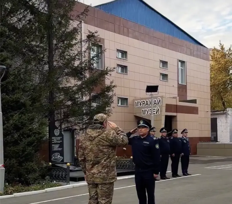 Главнокомандующий Нацгвардией МВД посетил департамент полиции Павлодарской области