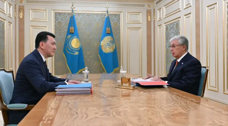 Ішкі саясат пен президенттің тапсырмалары: Тоқаев Қаринді қабылдады