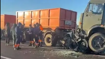 Директор детсада и двое воспитателей погибли в ДТП с пятью машинами в СКО