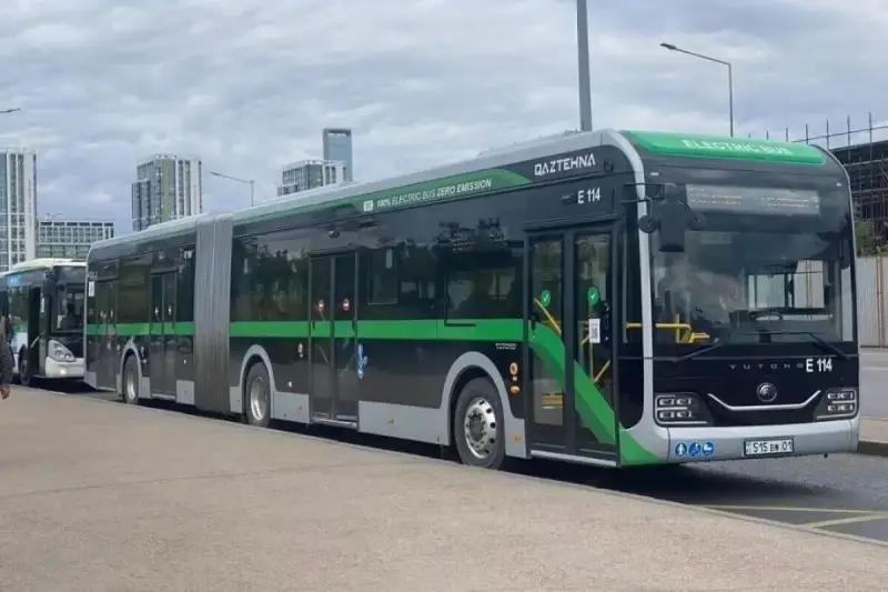 В Астане установили новые цены на проезд в автобусах
