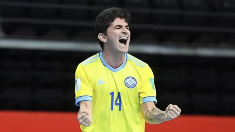 Құрамамен қоштасқан Дуглас Жуниор қайта оралды