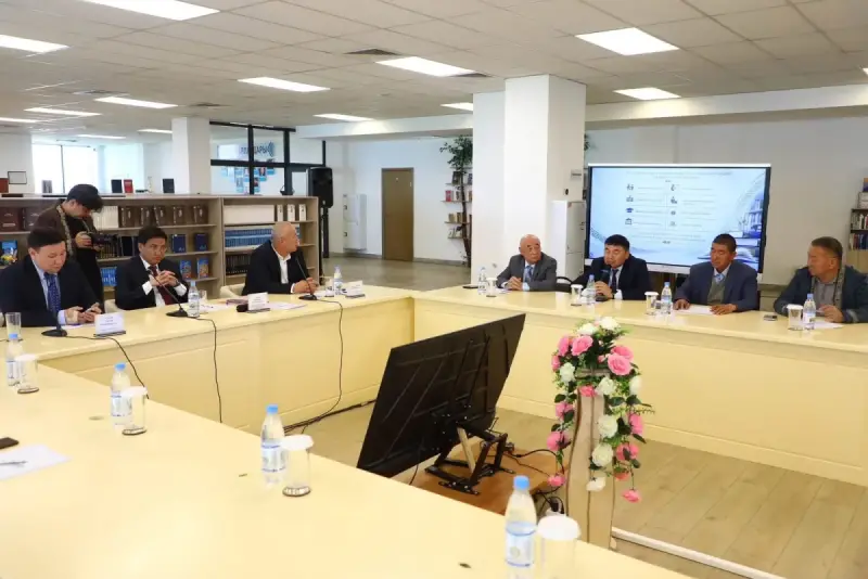 Кітап оқуды сәнге айналдыру: Түркістанда жаңа бастамалар талқыланды