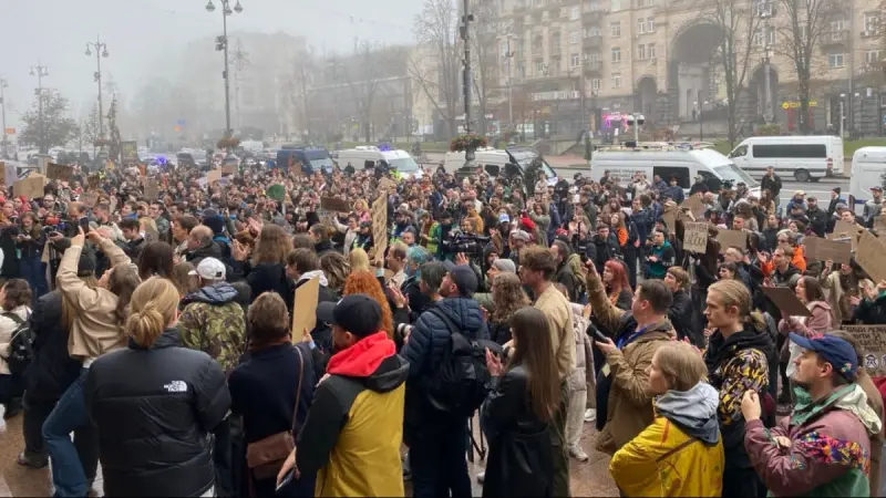 В Киеве требуют отставки мэра Кличко из-за подготовки к зиме