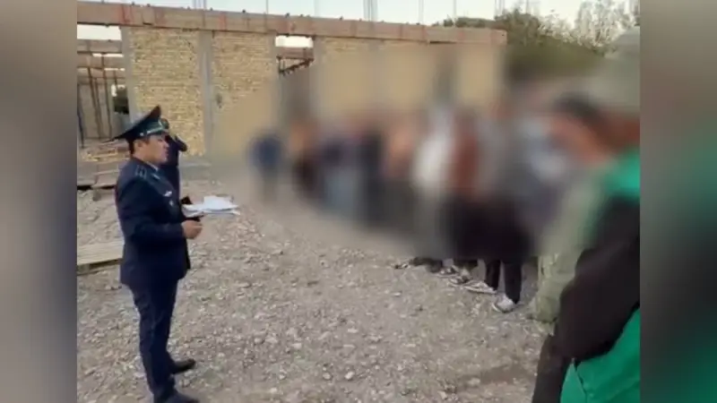 Елімізде көші-қон заңнамасын бұзудың 15,8 мыңнан астам дерегі тоқтатылды