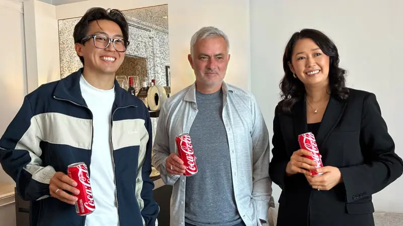 Қазақстандық Coca-Cola Жозе Моуриньо мен Зак Кингтің назарын аударды (ВИДЕО)