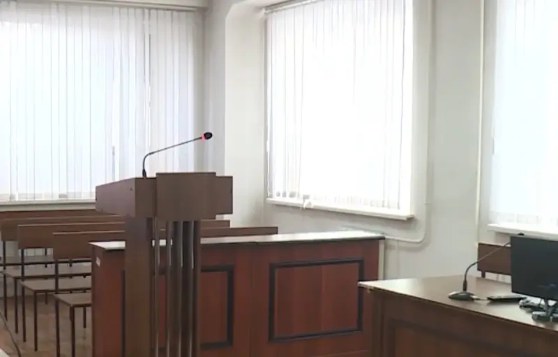 Заразил ВИЧ двух малолетних падчериц: в Павлодаре вынесли приговор мужчине