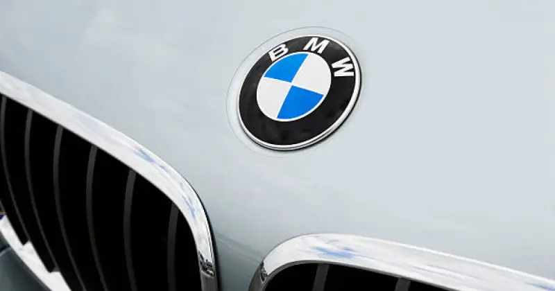  BMW 40 мың қызметкеріне жұмыстан өз еркімен кетуді ұсынды 