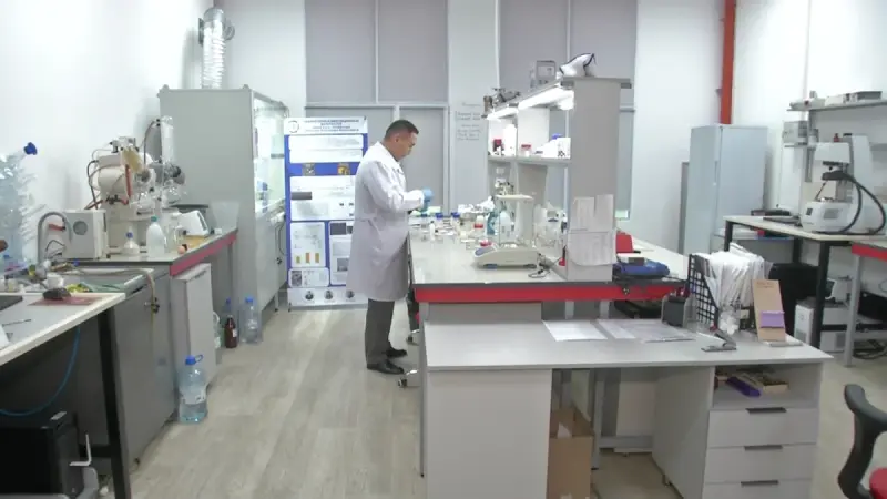 Карагандинский химик создаёт стоматологический цемент из промышленных отходов