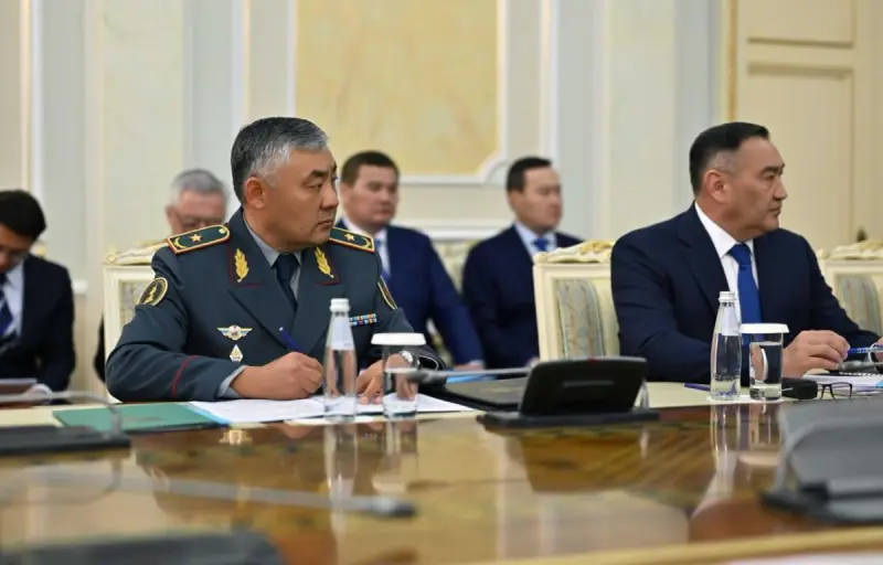 Министр обороны на Совбезе доложил о планируемой модернизации Вооруженных сил