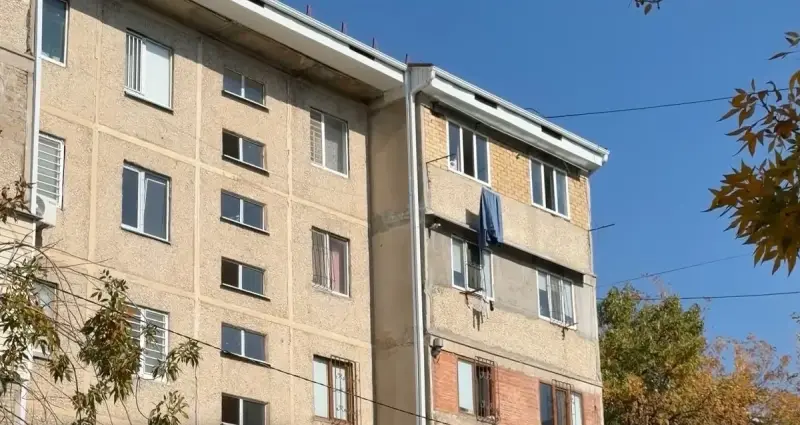 В Шымкенте устанавливают причины происшествия в жилом доме